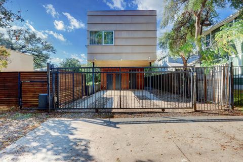 1913 Cliff ST 1 Austin TX 78705