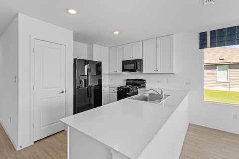 Tiny photo for 13216 Eastland DR, Mustang Ridge, TX 78610 (MLS # 3429312)