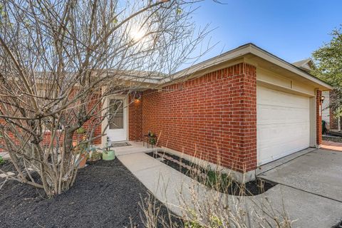 Photo of 5201 Park At Woodlands DR, Austin, TX 78724 (MLS # 8022263)