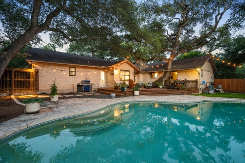 Photo of 10706 Spicewood Club DR, Austin, TX 78750 (MLS # 6073234)