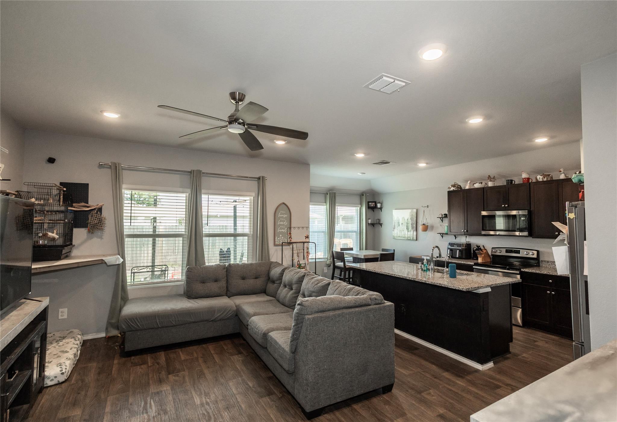 916 Chachalaca CT