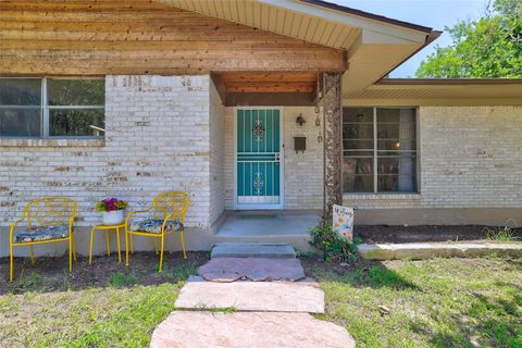 Photo of 4813 Broadhill DR, Austin, TX 78723 (MLS # 7847437)