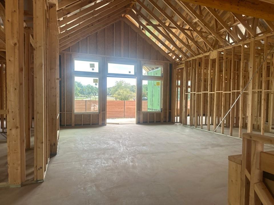 1029 Painted Horse DR