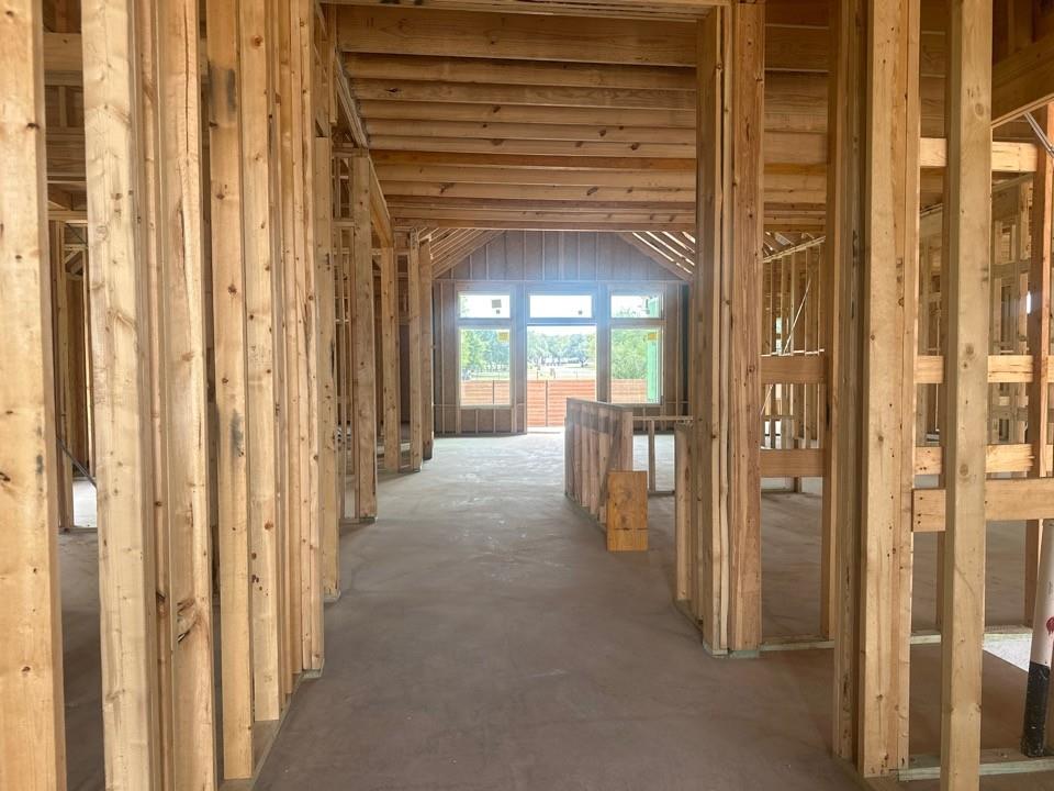 1029 Painted Horse DR