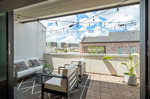 Tiny photo for 1411 Town Creek DR #5, Austin, TX 78741 (MLS # 8413995)