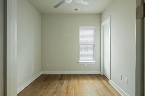Tiny photo for 1411 Town Creek DR #5, Austin, TX 78741 (MLS # 8413995)