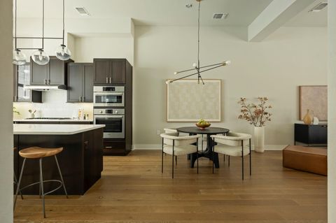 Photo of 1411 Town Creek DR #5, Austin, TX 78741 (MLS # 8413995)