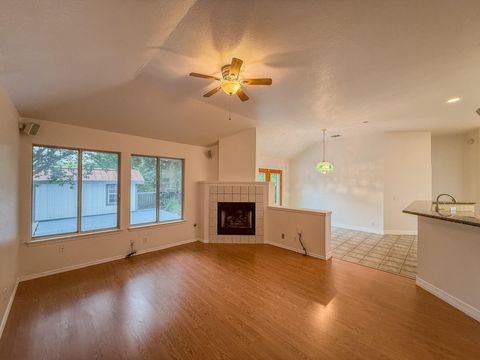 Photo of 16908 Cactus Blossom DR, Pflugerville, TX 78660 (MLS # 4520817)