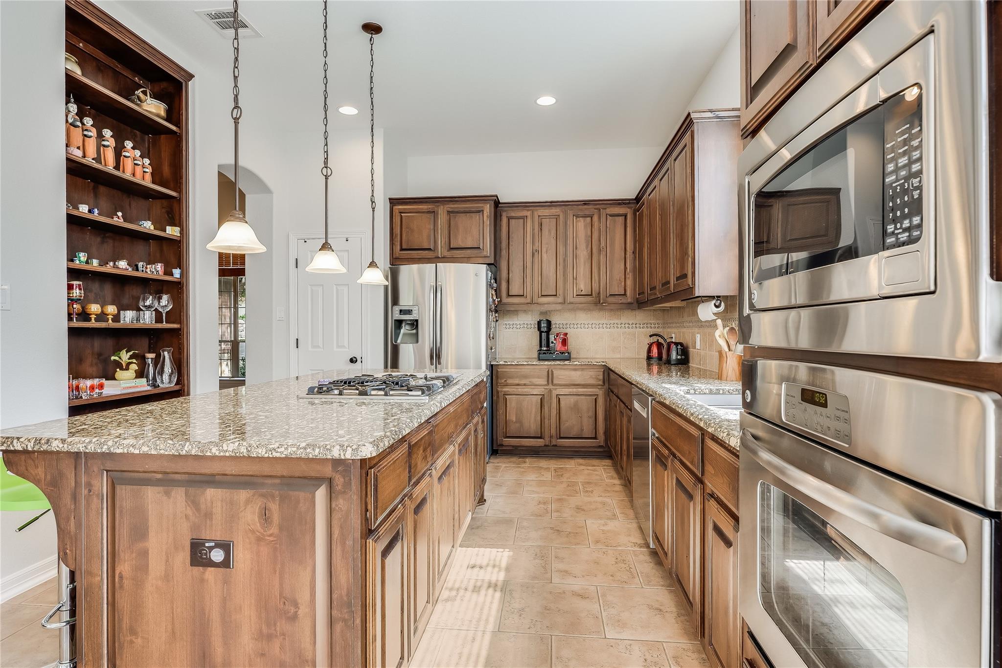 3527 Alexandrite WAY