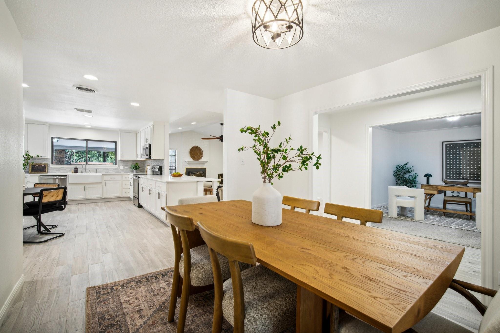 200 Serenada DR