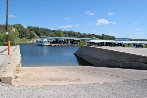 Photo of 712 Newport DR, Spicewood, TX 78669 (MLS # 4466487)