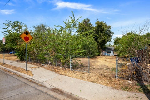 Tiny photo for 1906 E 2nd ST, Austin, TX 78702 (MLS # 8001848)