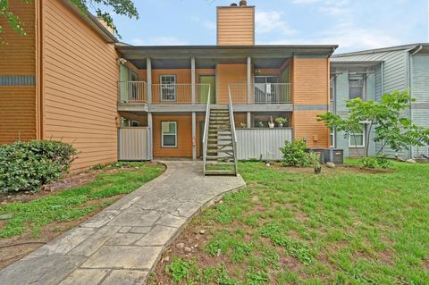 Tiny photo for 3204 Menchaca RD #212, Austin, TX 78704 (MLS # 5453541)