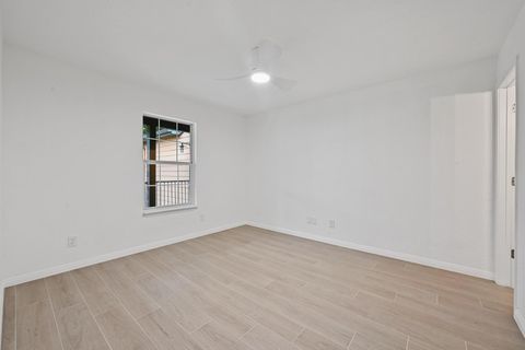 Tiny photo for 3204 Menchaca RD #212, Austin, TX 78704 (MLS # 5453541)