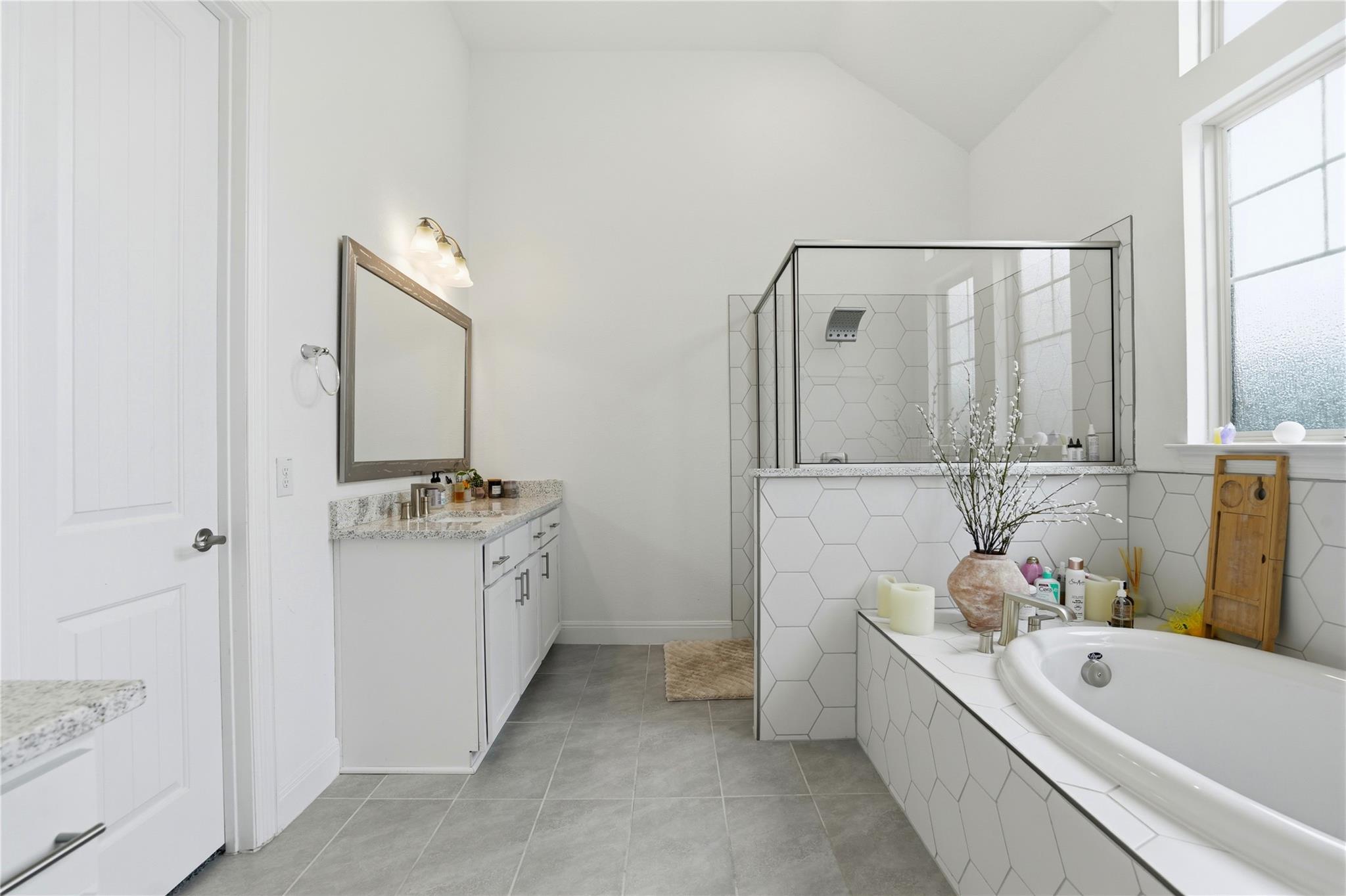 2804 Stone Branch DR