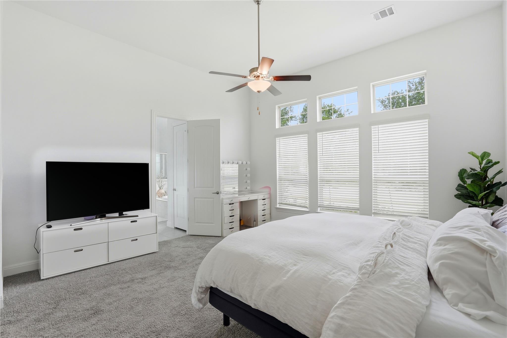 2804 Stone Branch DR