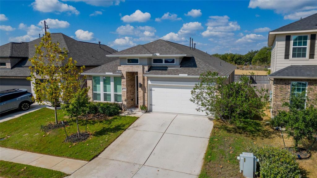 Photo of 1009 Blue Oak BLVD, San Marcos, TX 78666 (MLS # 2302587)