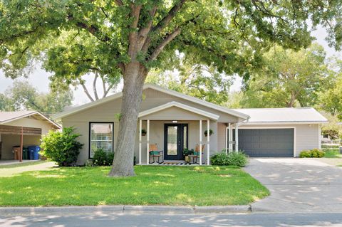 Photo of 1601 Northridge DR, Austin, TX 78723 (MLS # 1418486)