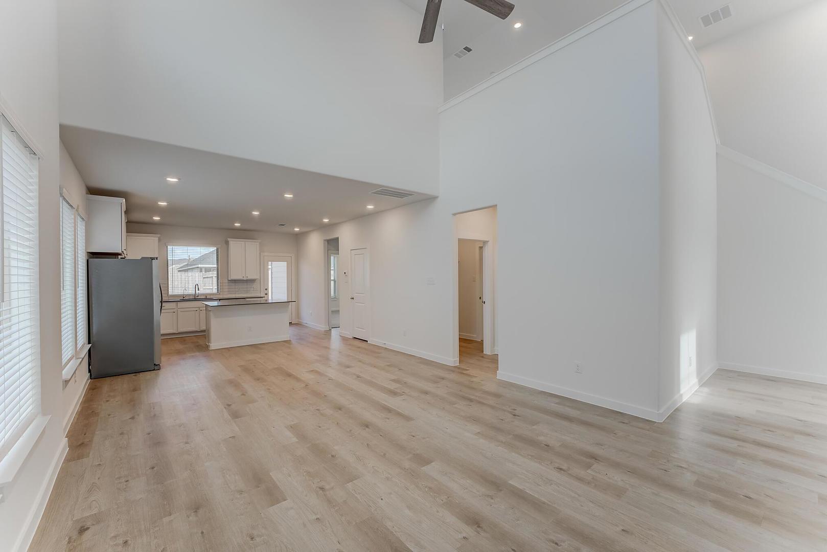 140 Bloomington LOOP