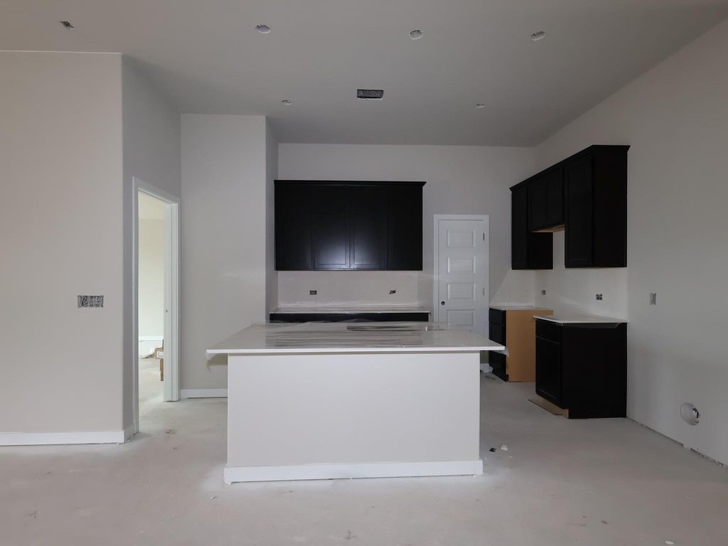 Photo of 9305 Corvallis DR, Austin, TX 78747 (MLS # 5908686)