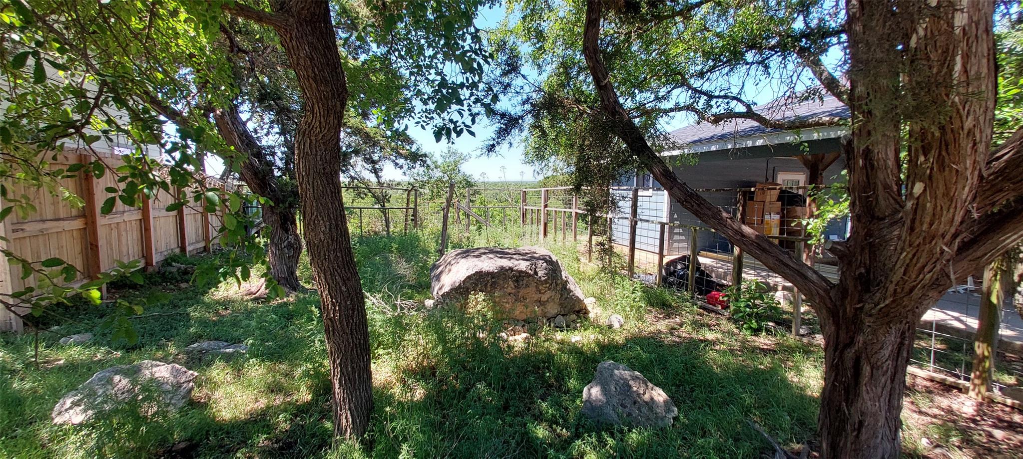 174 Shady Bluff DR