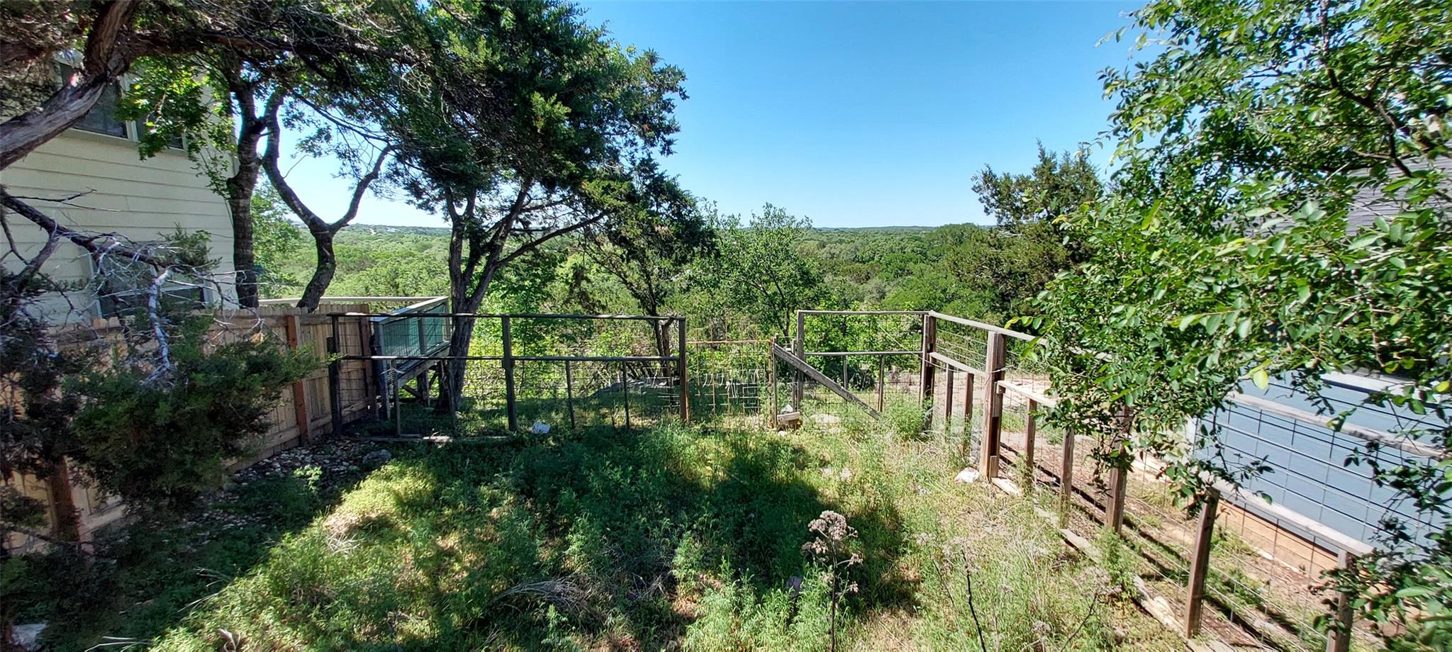 174 Shady Bluff DR