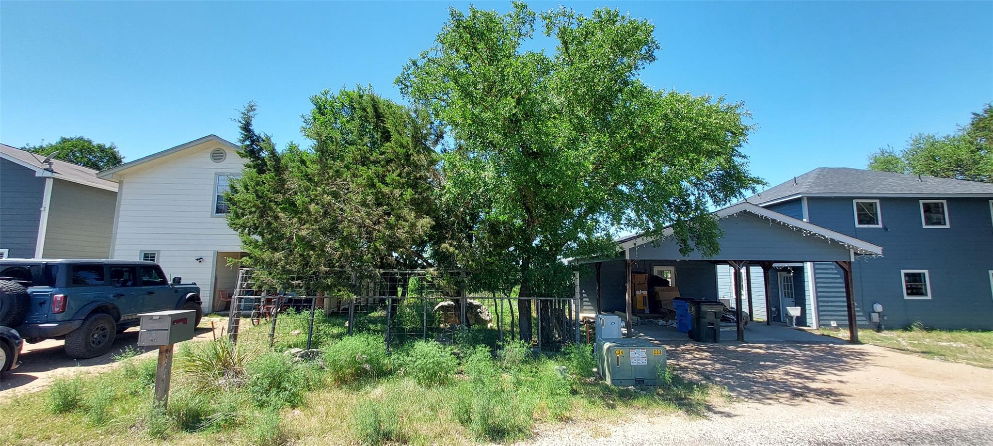 174 Shady Bluff DR