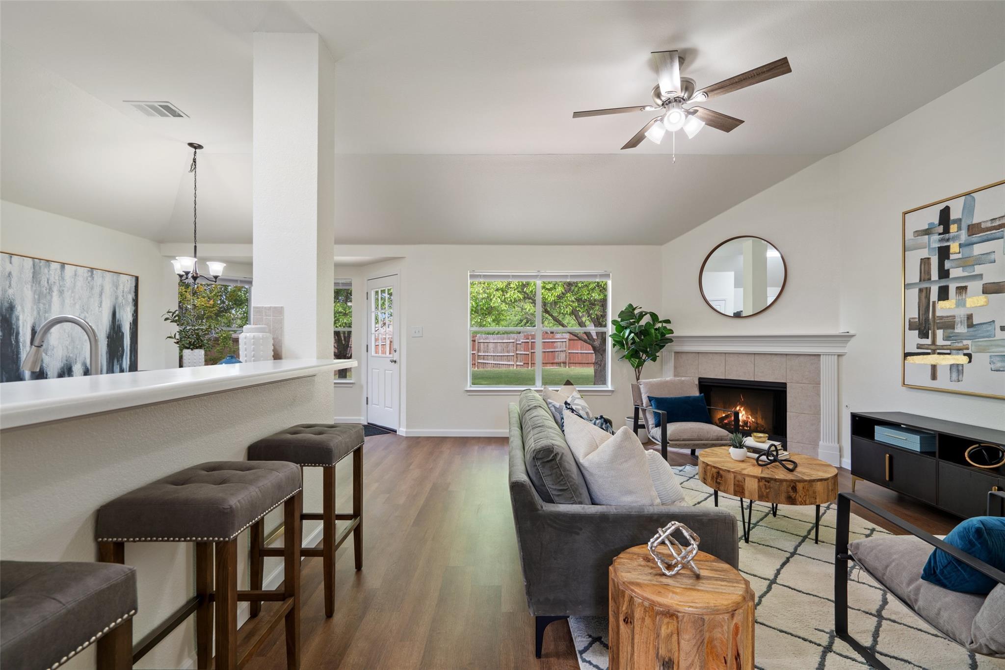 101 N Pauley DR