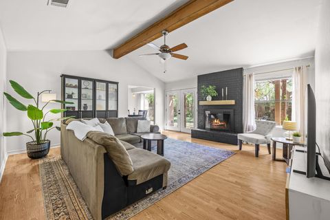 Photo of 12505 Split Rail PKWY, Austin, TX 78750 (MLS # 3525506)