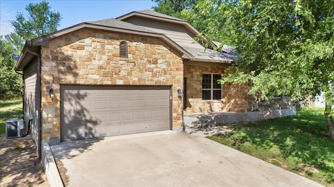 Photo of 163 Puu Waa Waa LN, Bastrop, TX 78602 (MLS # 6766430)