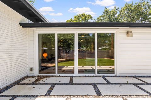 Tiny photo for 1006 Alegria RD, Austin, TX 78757 (MLS # 3968742)