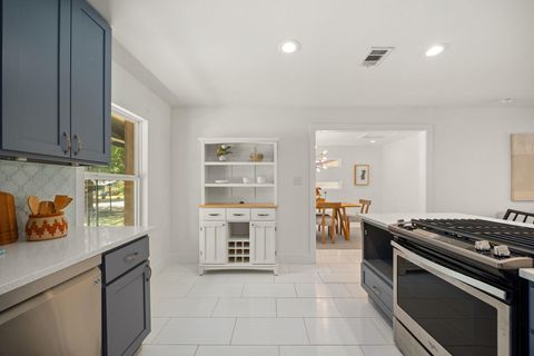 Tiny photo for 1006 Alegria RD, Austin, TX 78757 (MLS # 3968742)