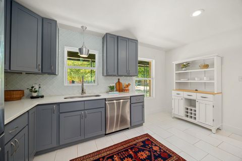 Tiny photo for 1006 Alegria RD, Austin, TX 78757 (MLS # 3968742)