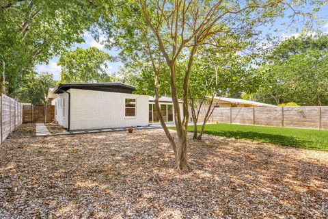 Tiny photo for 1006 Alegria RD, Austin, TX 78757 (MLS # 3968742)