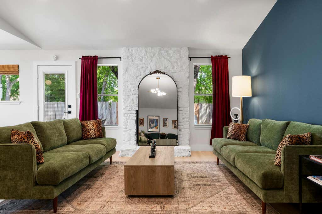 Photo of 7507 Bender DR, Austin, TX 78749 (MLS # 8361544)