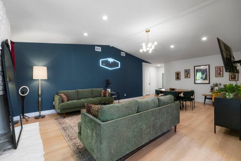 Tiny photo for 7507 Bender DR, Austin, TX 78749 (MLS # 8361544)