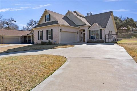 1409 Old Mill RD Salado TX 76571