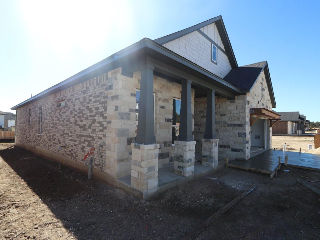 Photo of 137 Bishop Wood RD, Dripping Springs, TX 78620 (MLS # 5391730)