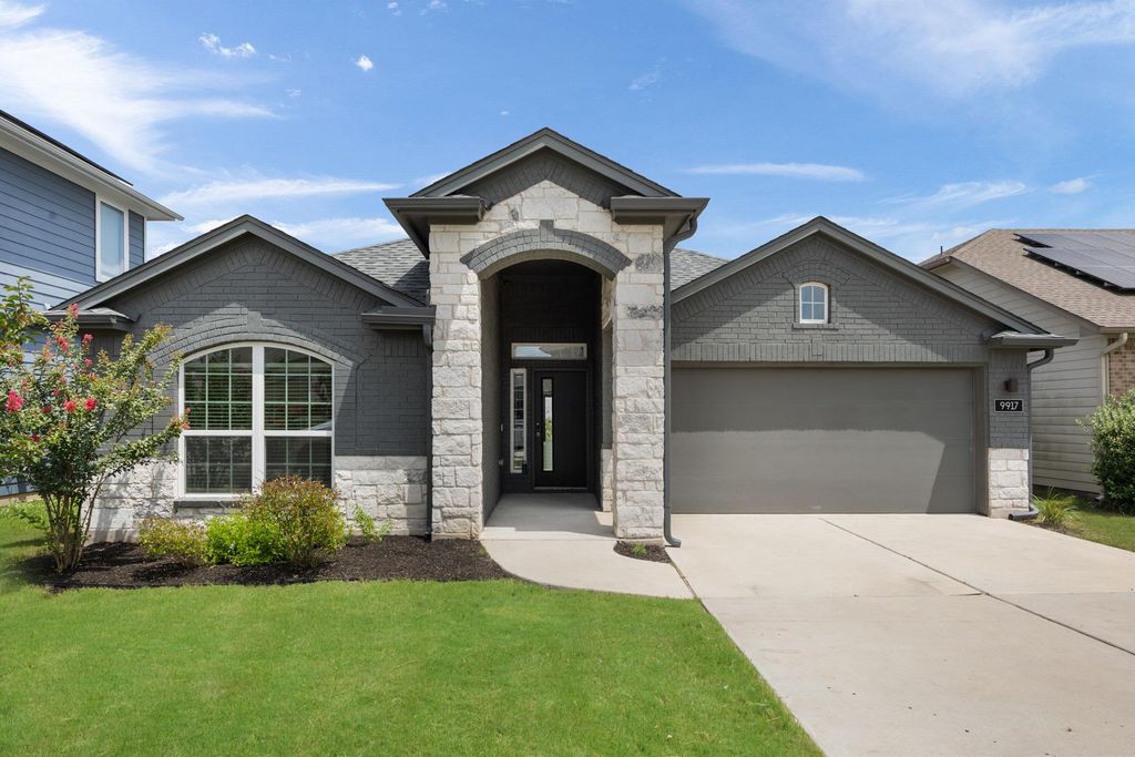 Photo of 9917 Becoming ST, Manor, TX 78653 (MLS # 8172645)