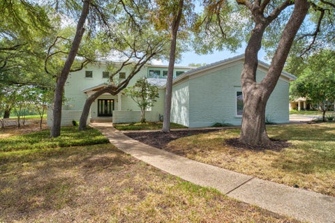 Photo of 10515 La Costa DR, Austin, TX 78747 (MLS # 9578470)