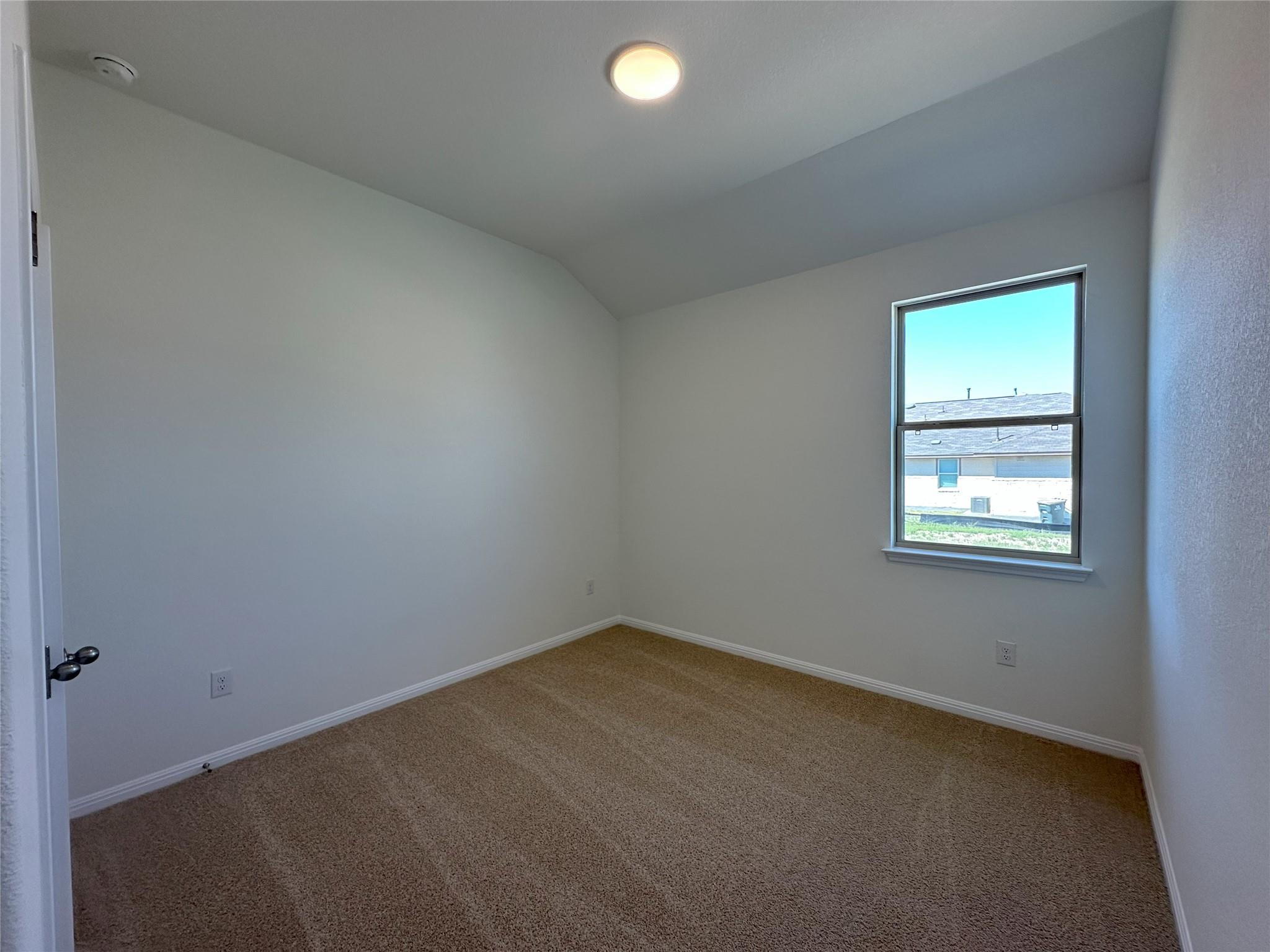 192 Dogvane CIR