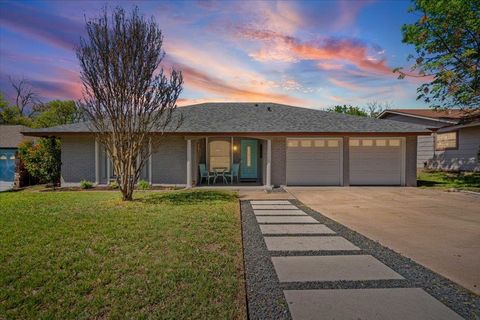 Photo of 9712 Halifax DR, Austin, TX 78753 (MLS # 6991852)