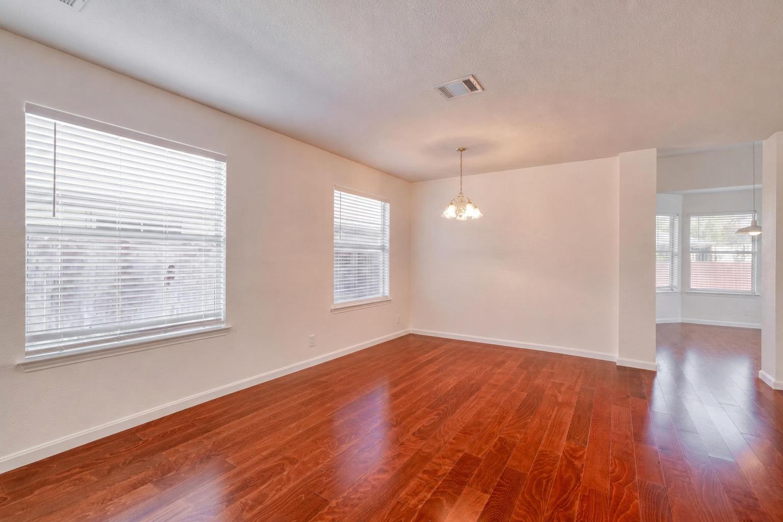 16628 Trevin CV