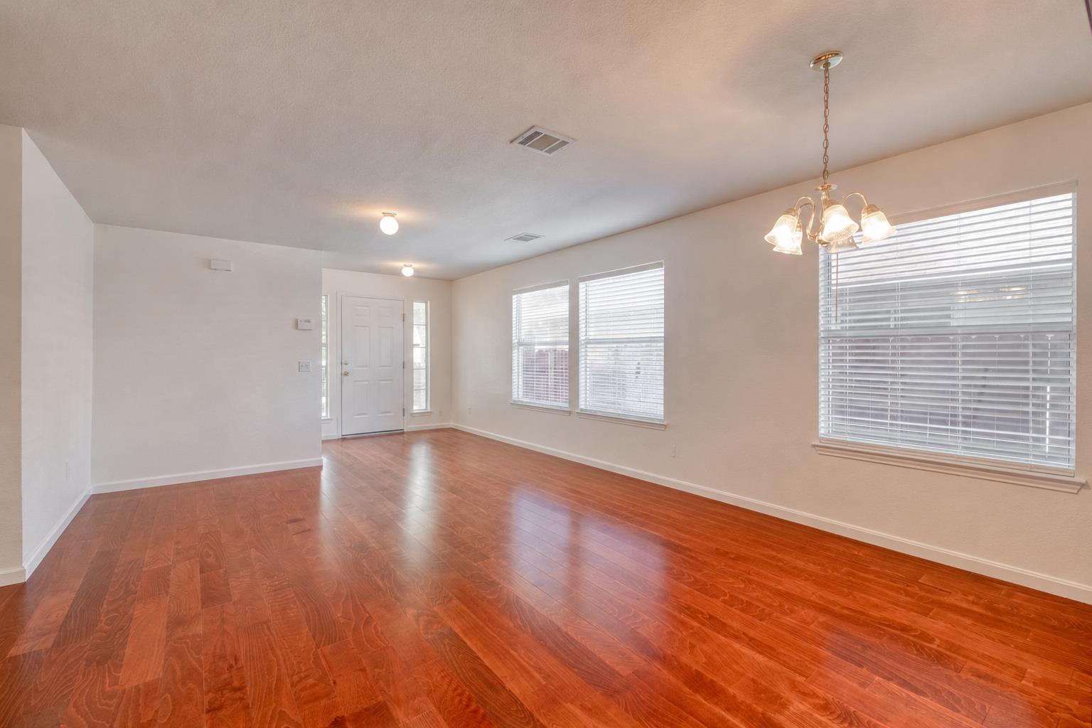 16628 Trevin CV