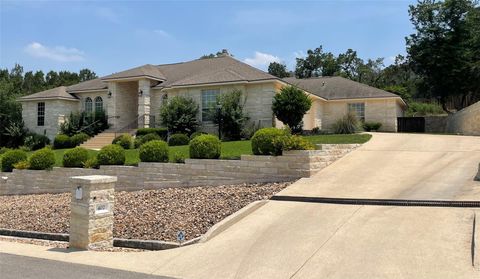 Tiny photo for 402 Palos Verdes DR, Lakeway, TX 78734 (MLS # 7889626)