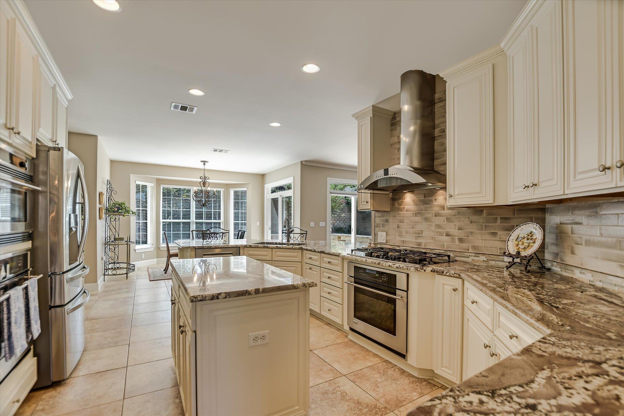 214 Goose Island DR