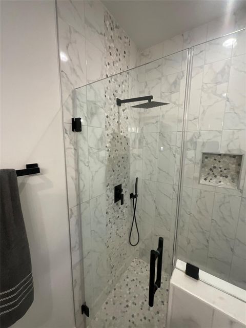 Tiny photo for 4400 Lindberg LN, Lago Vista, TX 78645 (MLS # 3365430)