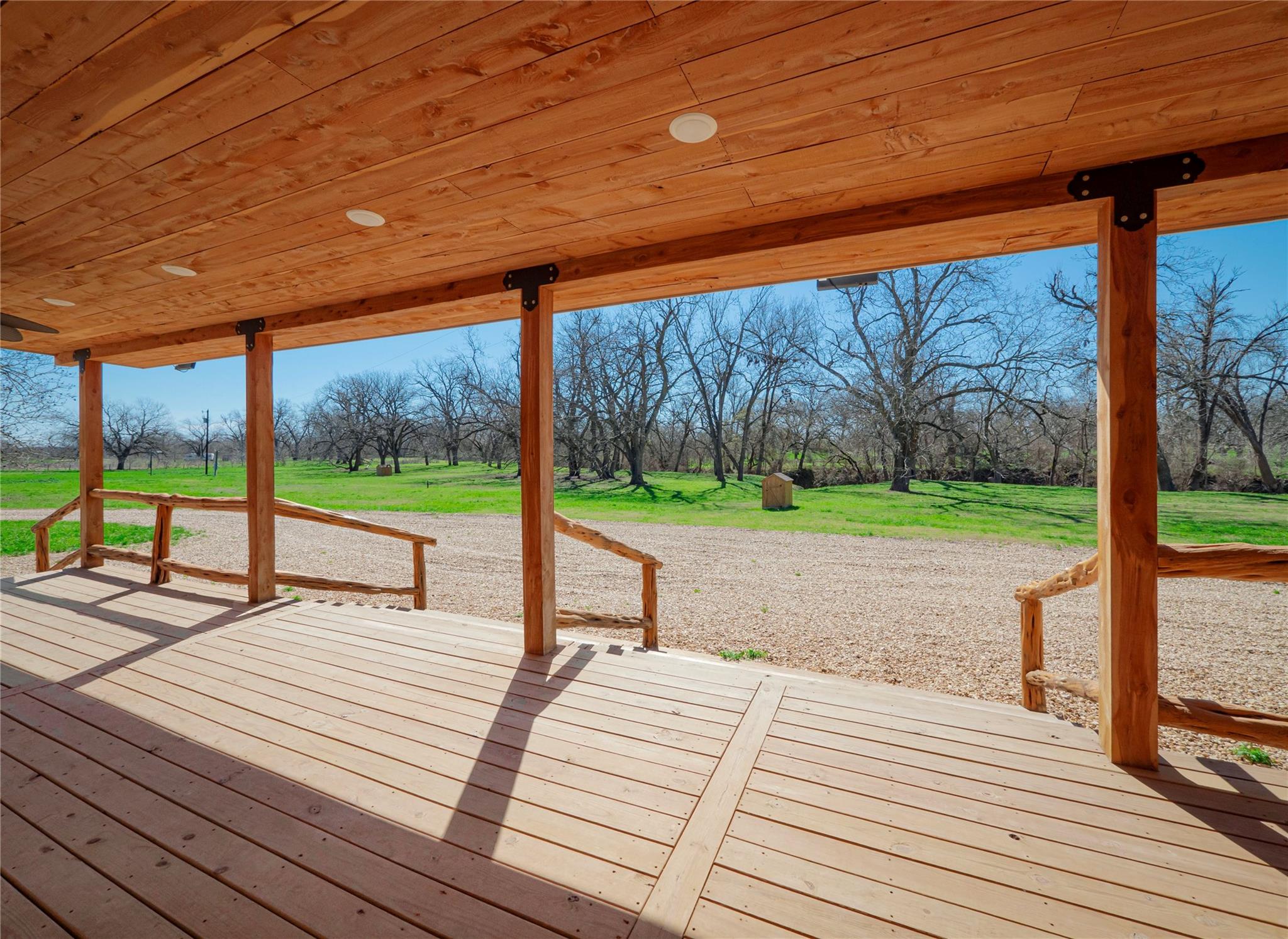 342 Private Road 4295