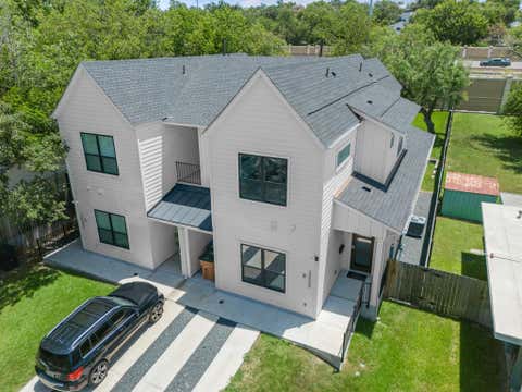 Tiny photo for 2005 Winsted LN #B, Austin, TX 78703 (MLS # 2367159)