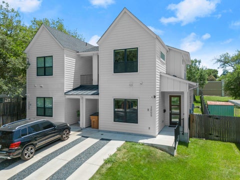 Tiny photo for 2005 Winsted LN #B, Austin, TX 78703 (MLS # 2367159)